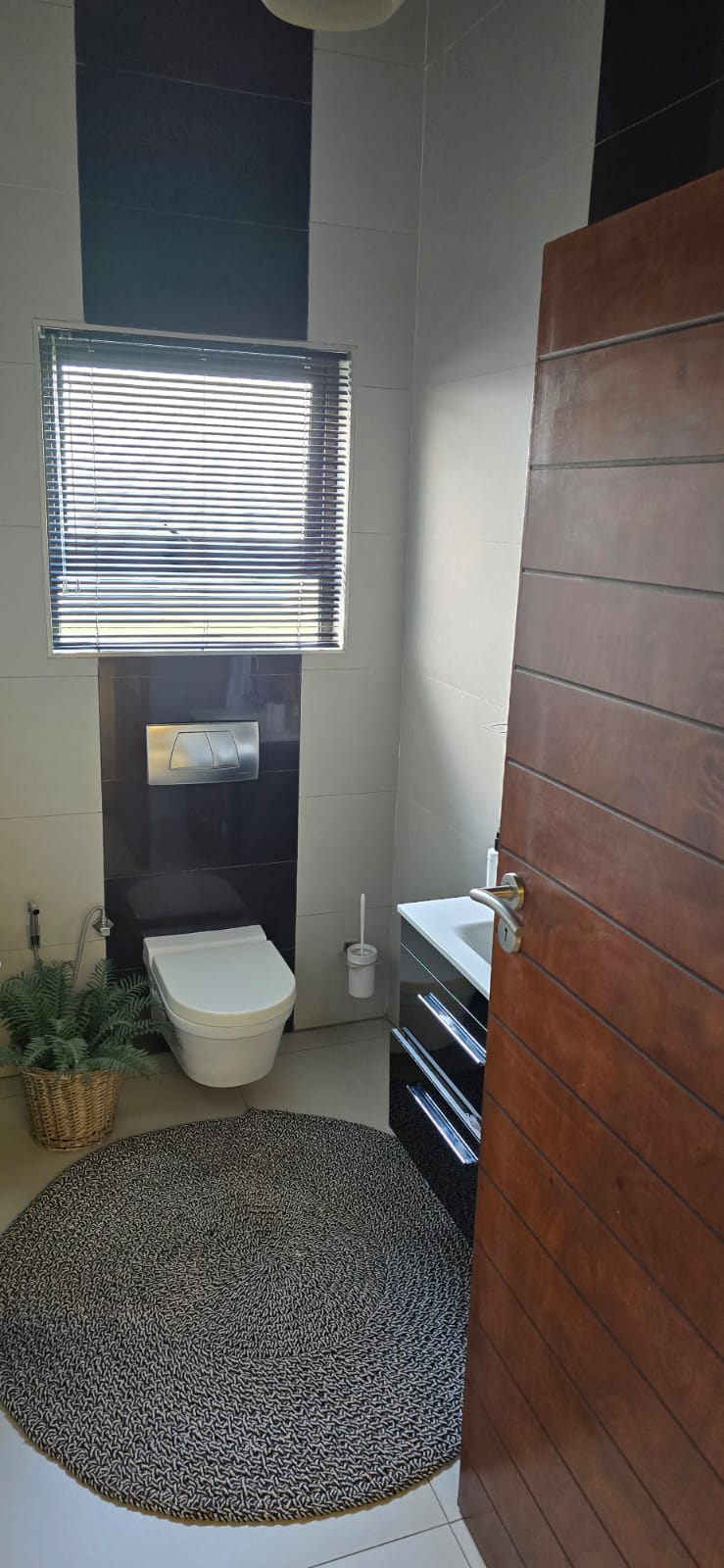 5 Bedroom Property for Sale in Xanadu Eco Park North West
